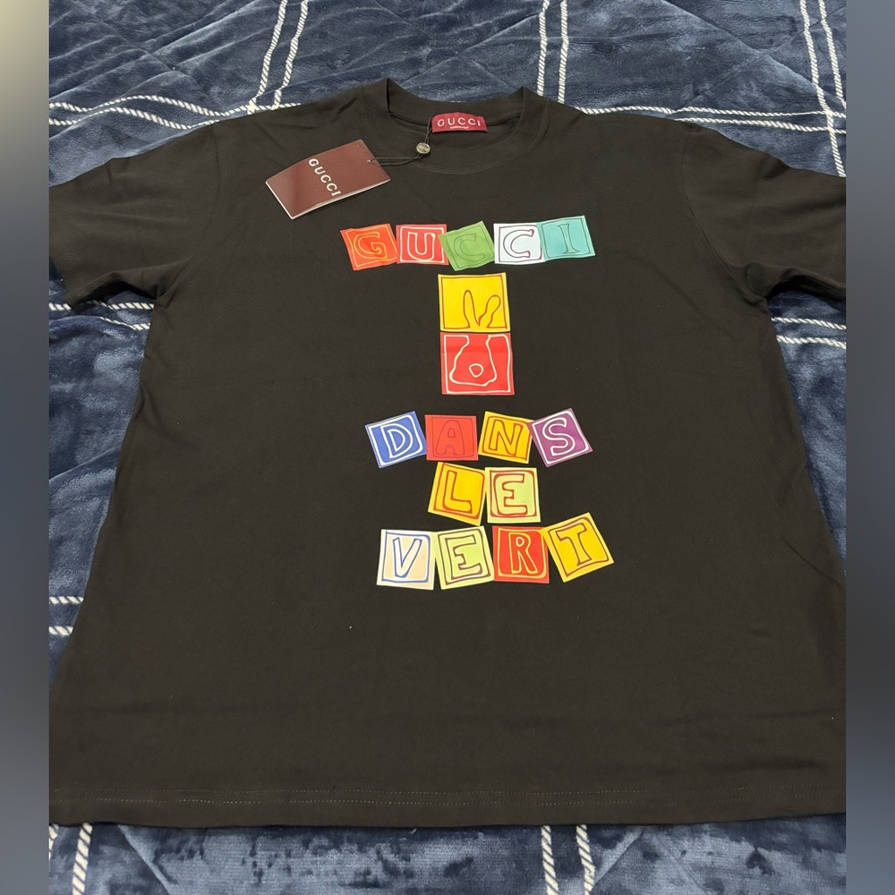 BNWT men’s Gucci tshirt